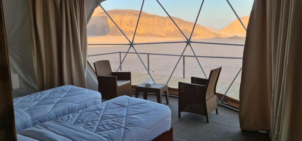 Tamim Luxury Wadi Rum Camp מראה חיצוני תמונה