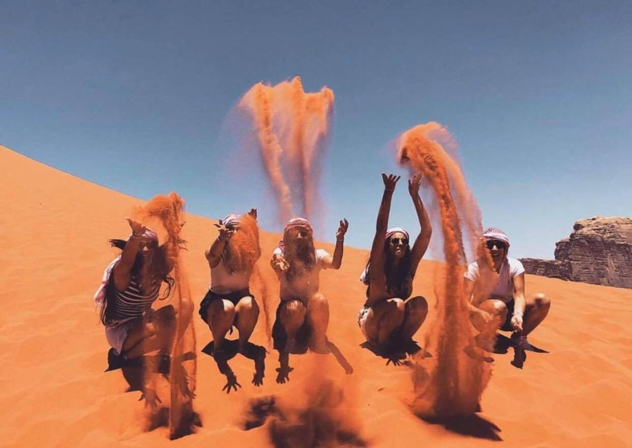 Tamim Luxury Wadi Rum Camp מראה חיצוני תמונה