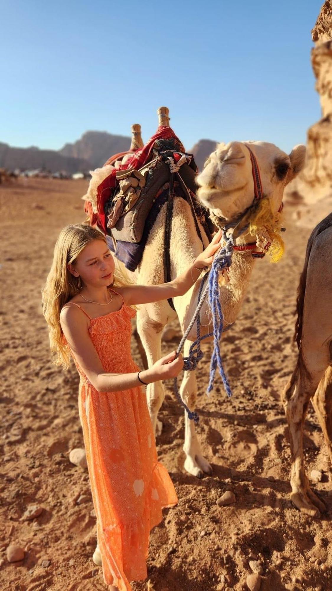 Tamim Luxury Wadi Rum Camp מראה חיצוני תמונה